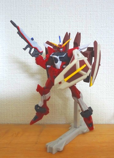 食玩 アサルトキングダム インフィニットジャスティス ジャスティスガンダムに改造 ガンダム食玩 Gundam Small Plamodel