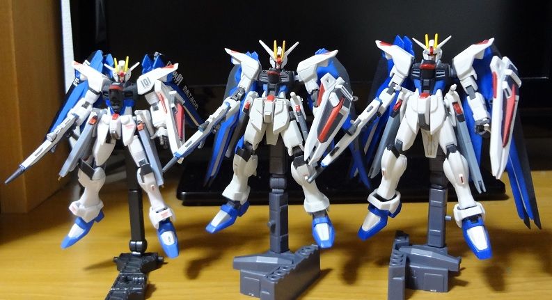 1/220 8㎝サイズフリーダムガンダム － 1/220 8㎝ Freedom GUNDAM